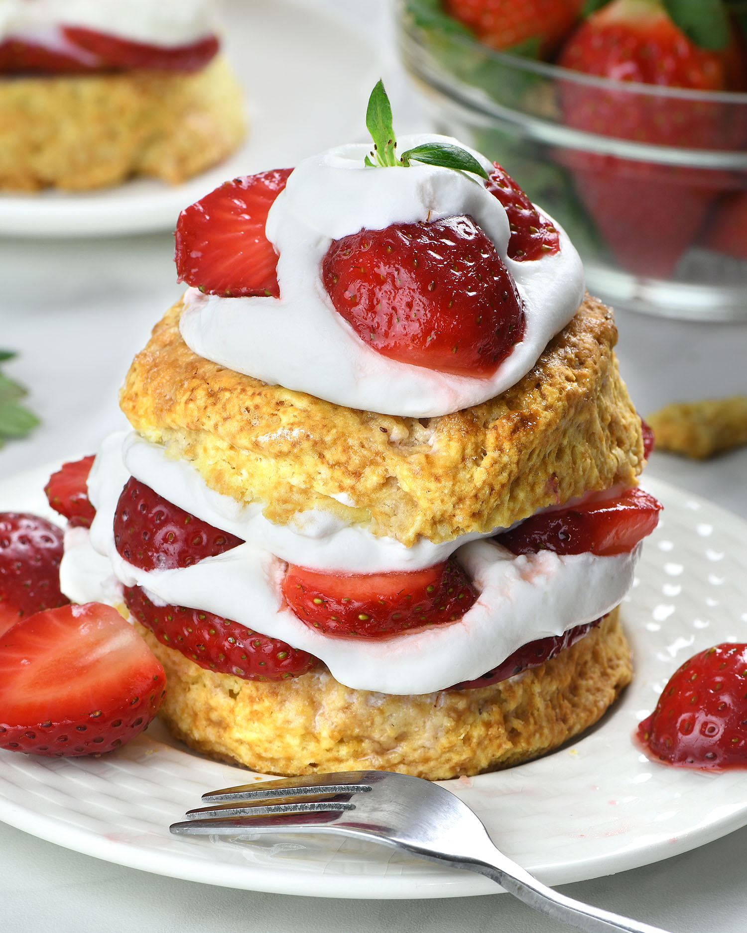 Master Classic Strawberry Shortcake: Recipe & Tips
